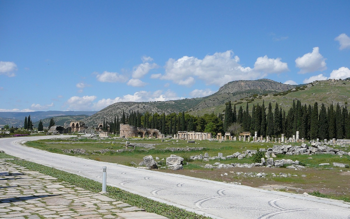 ruiny starożytnego Hierapolis