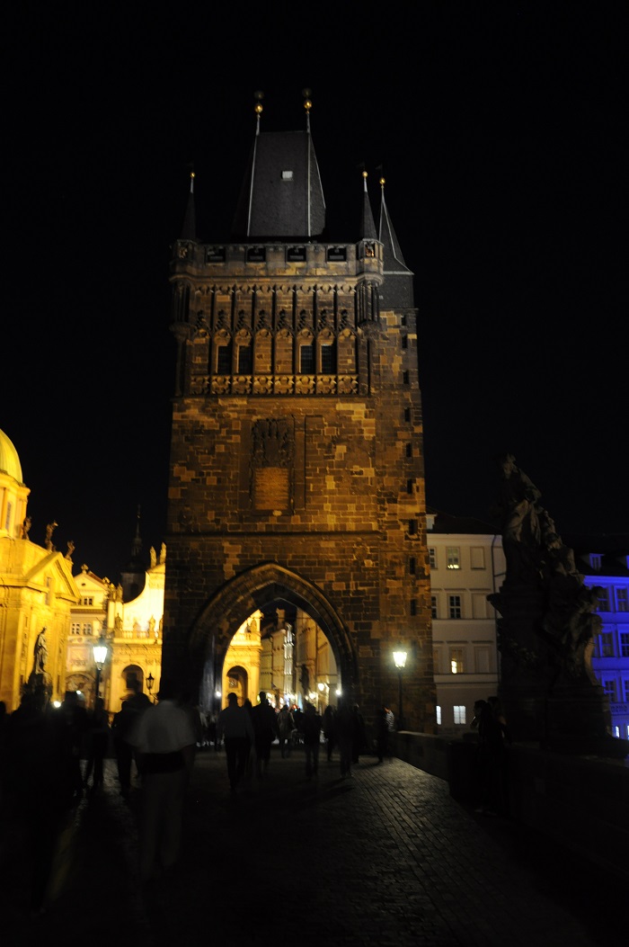 Stare Miasto - wieża Mostowa
