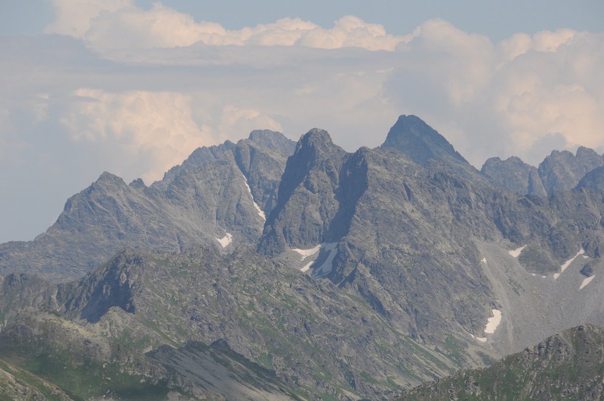 TAtry w przybliżeniu