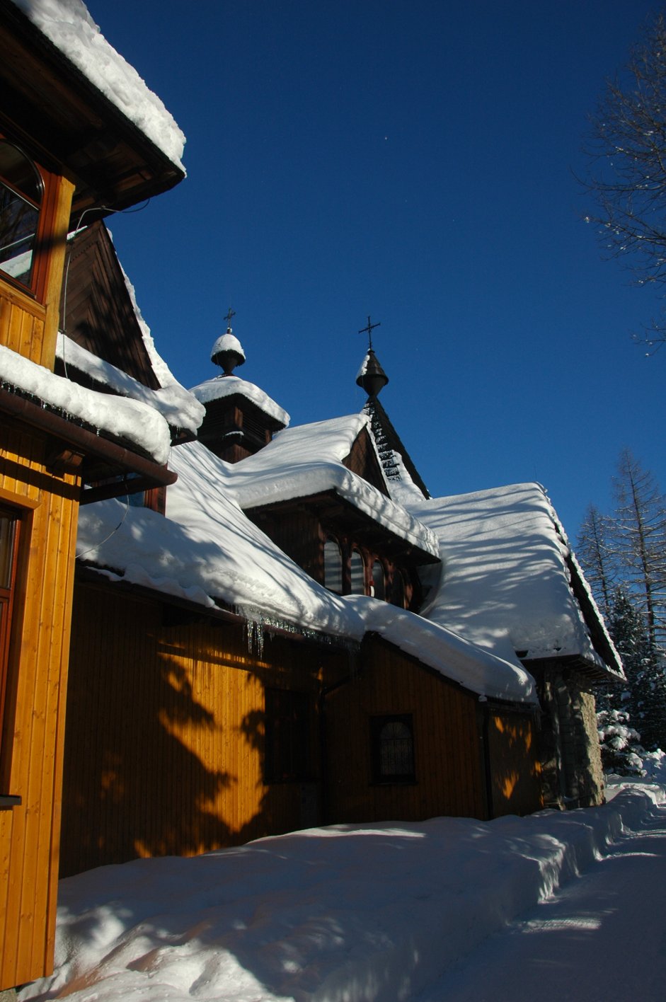 bok kościoła