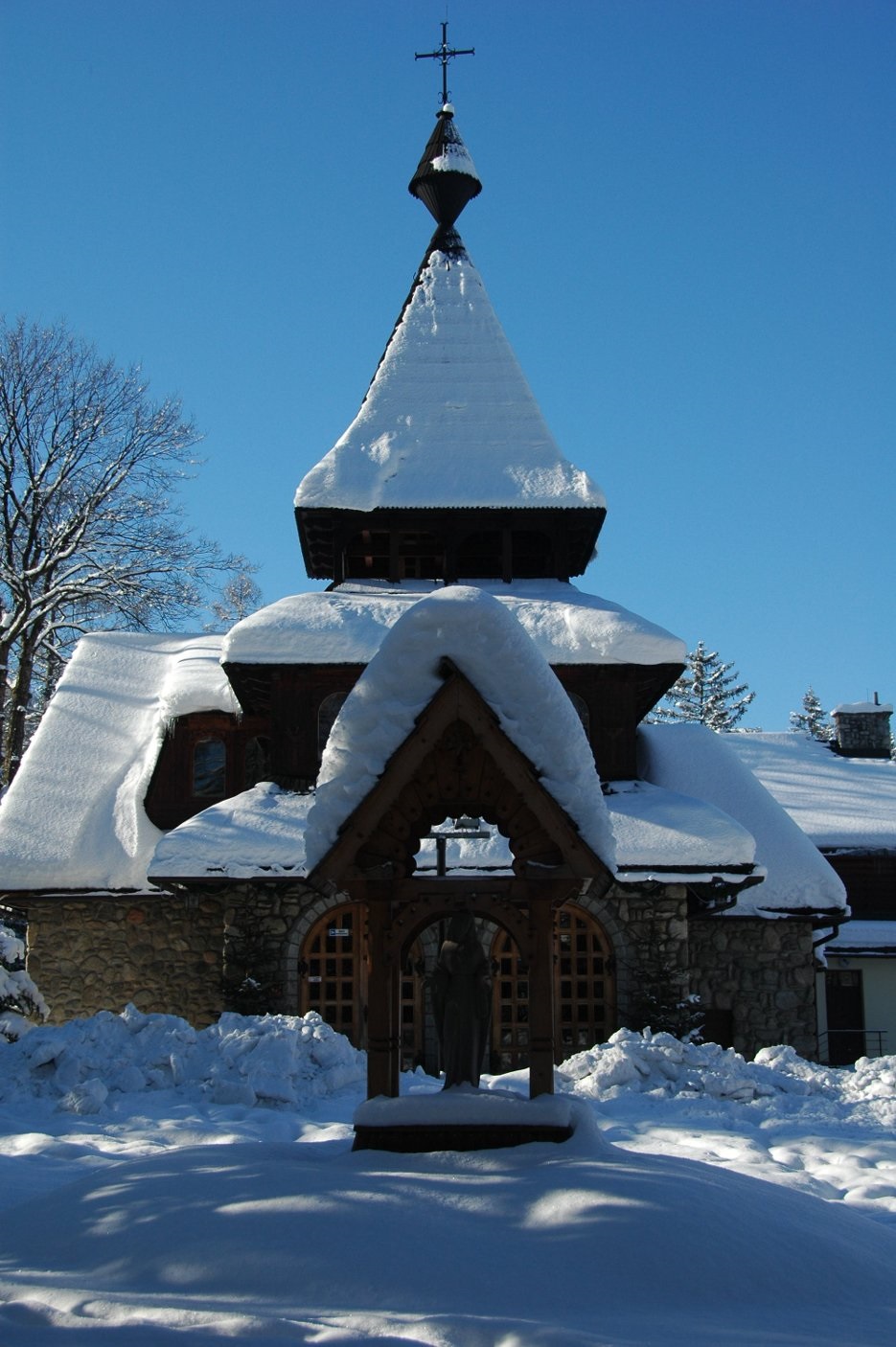 kosciół w Kuźnicach