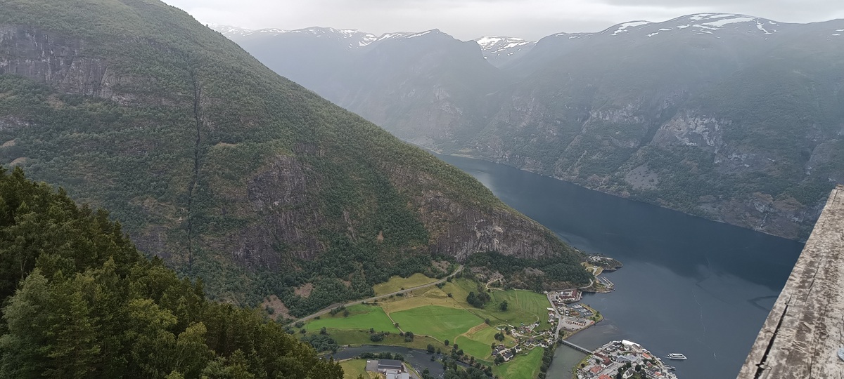 fiord norweski