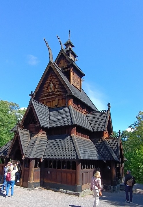 wnętrze kościóła 