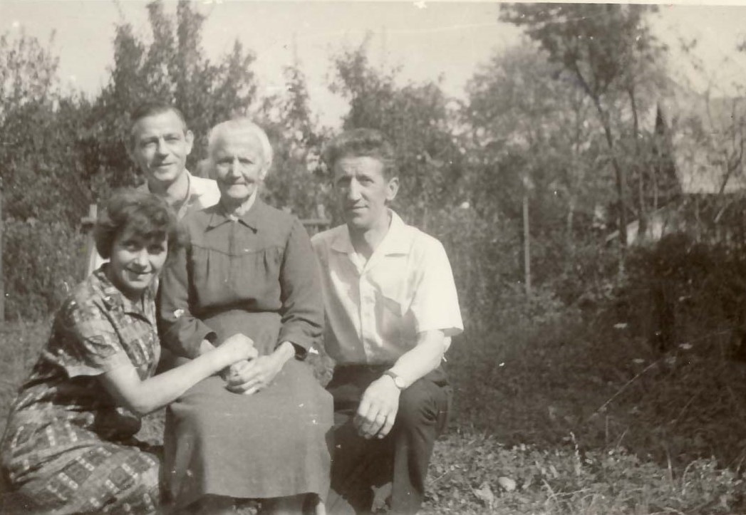 Józefa Furmańska z rodziną
