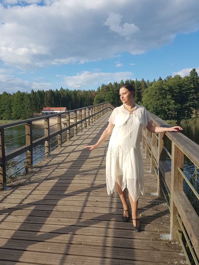 Asia nad jeziorem