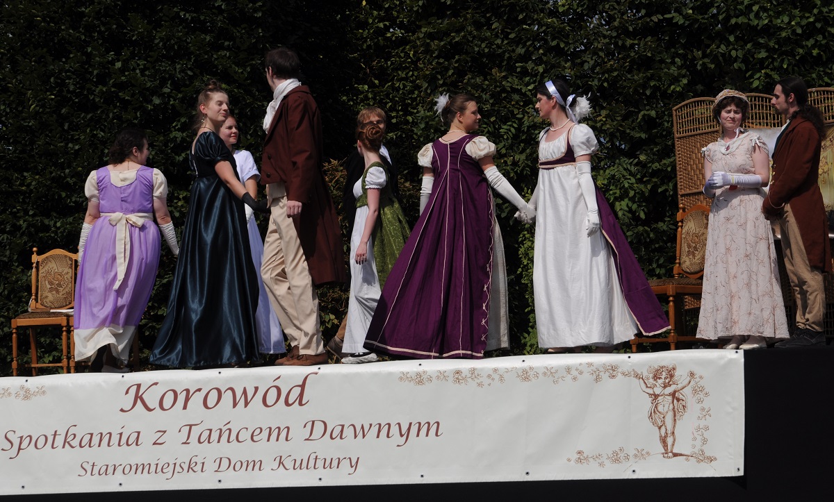 Kopciuszek - Korowód