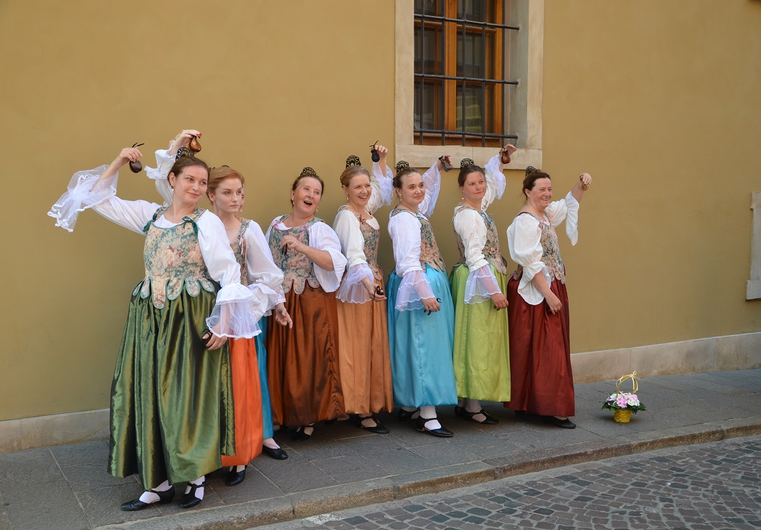 Alta Novella z kastanietami