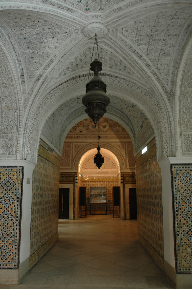 Tunis - arabskie stiuki i marmury