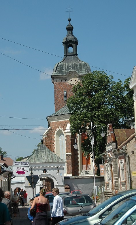 bazylikę kolegiacką Bożogrobowców